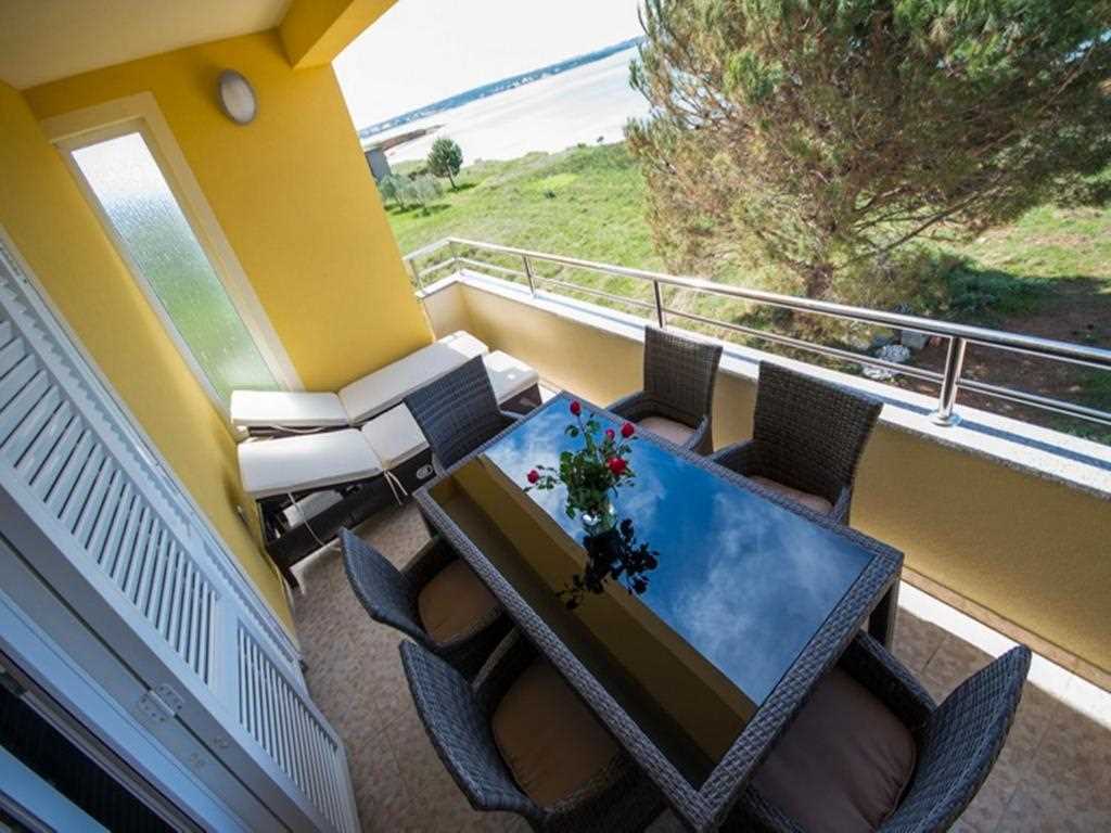 Pogled na more | za 4-6 osoba | 20 m od plaže