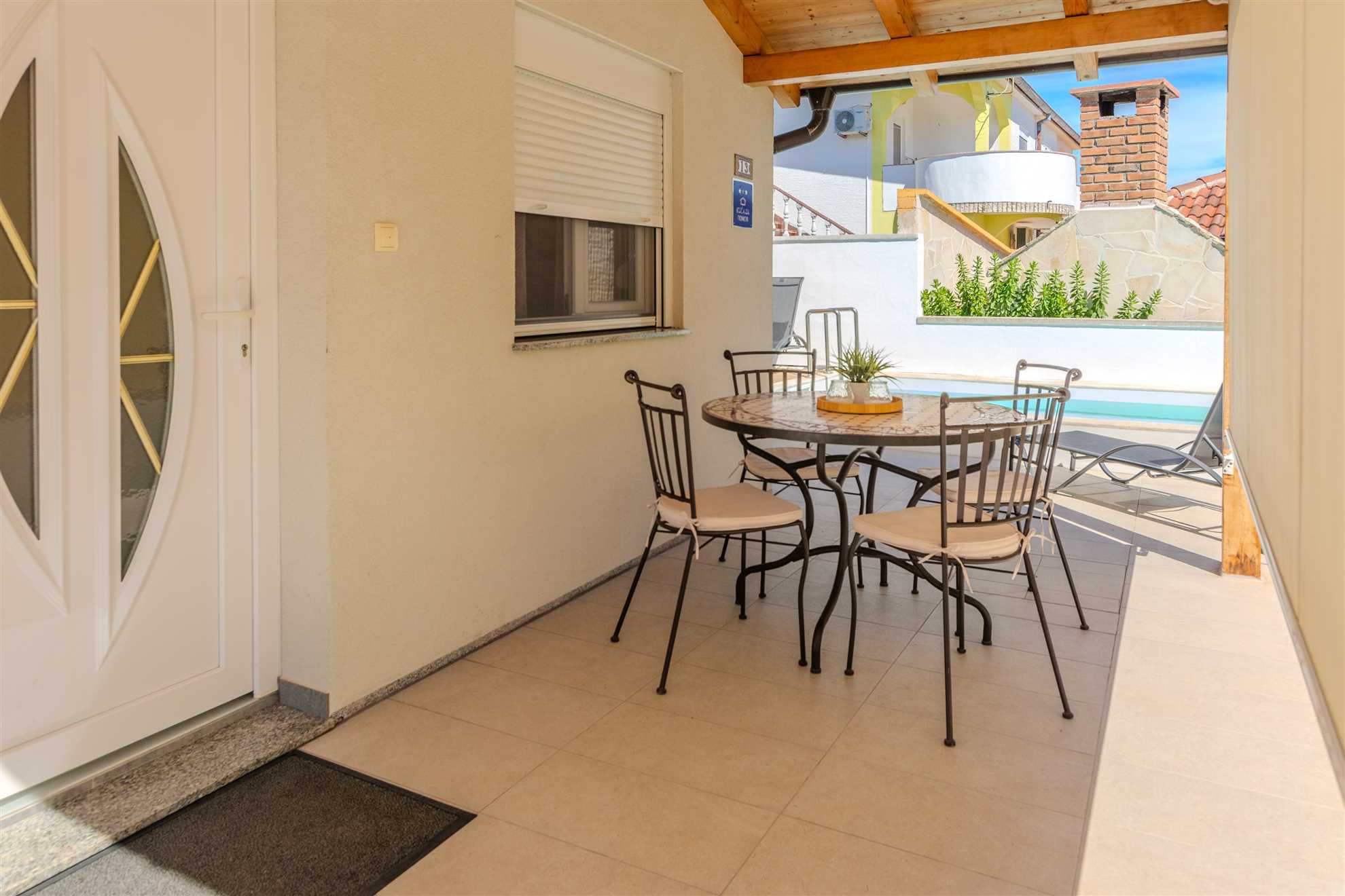 Holiday home | 4-6 persons | Private pool