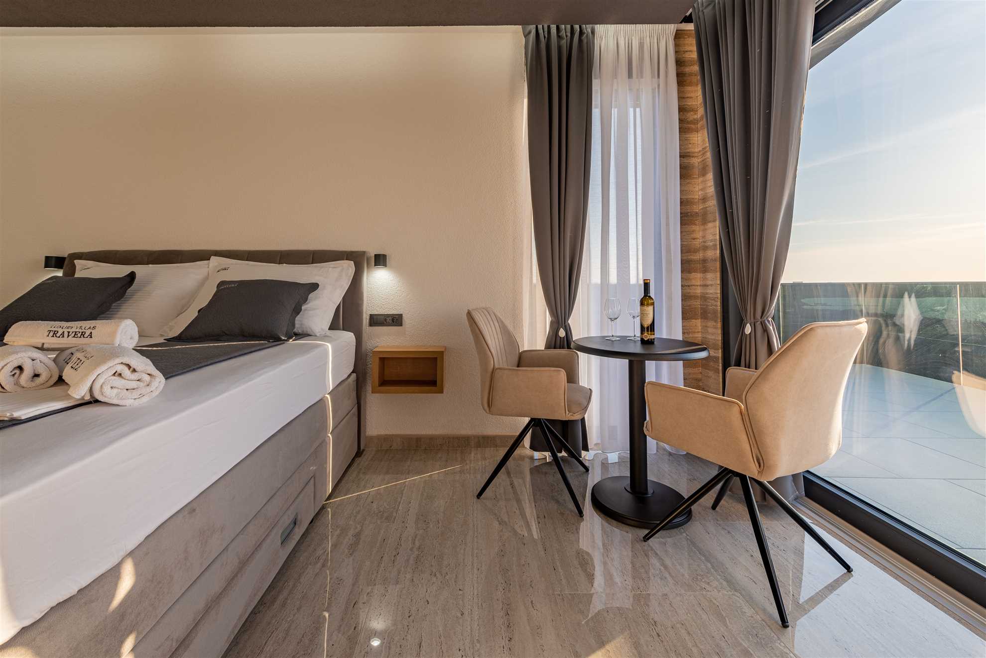 New and modern villa for 10 persons | Sea view | Private swimming pool