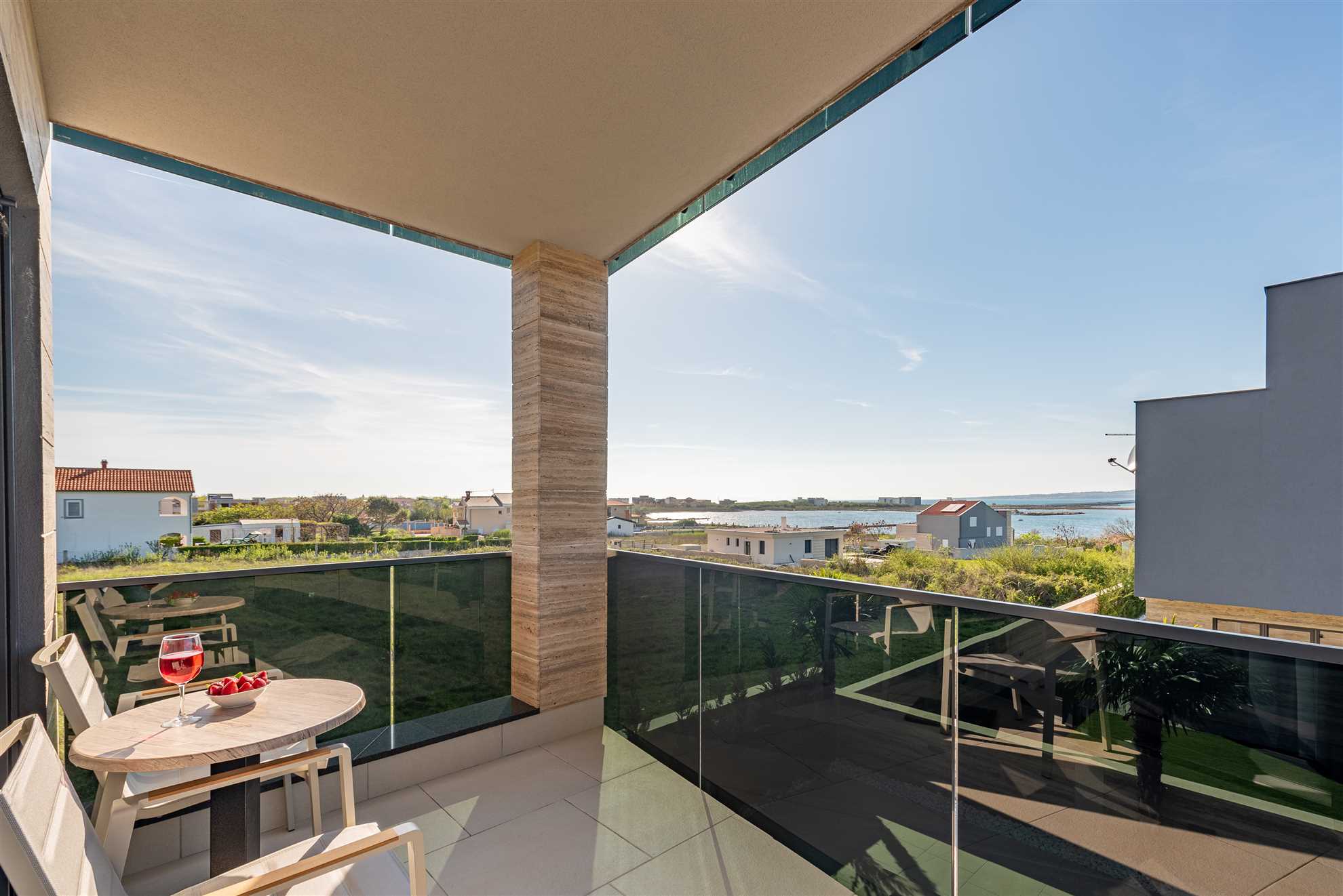 New and modern villa for 10 persons | Sea view | Private swimming pool
