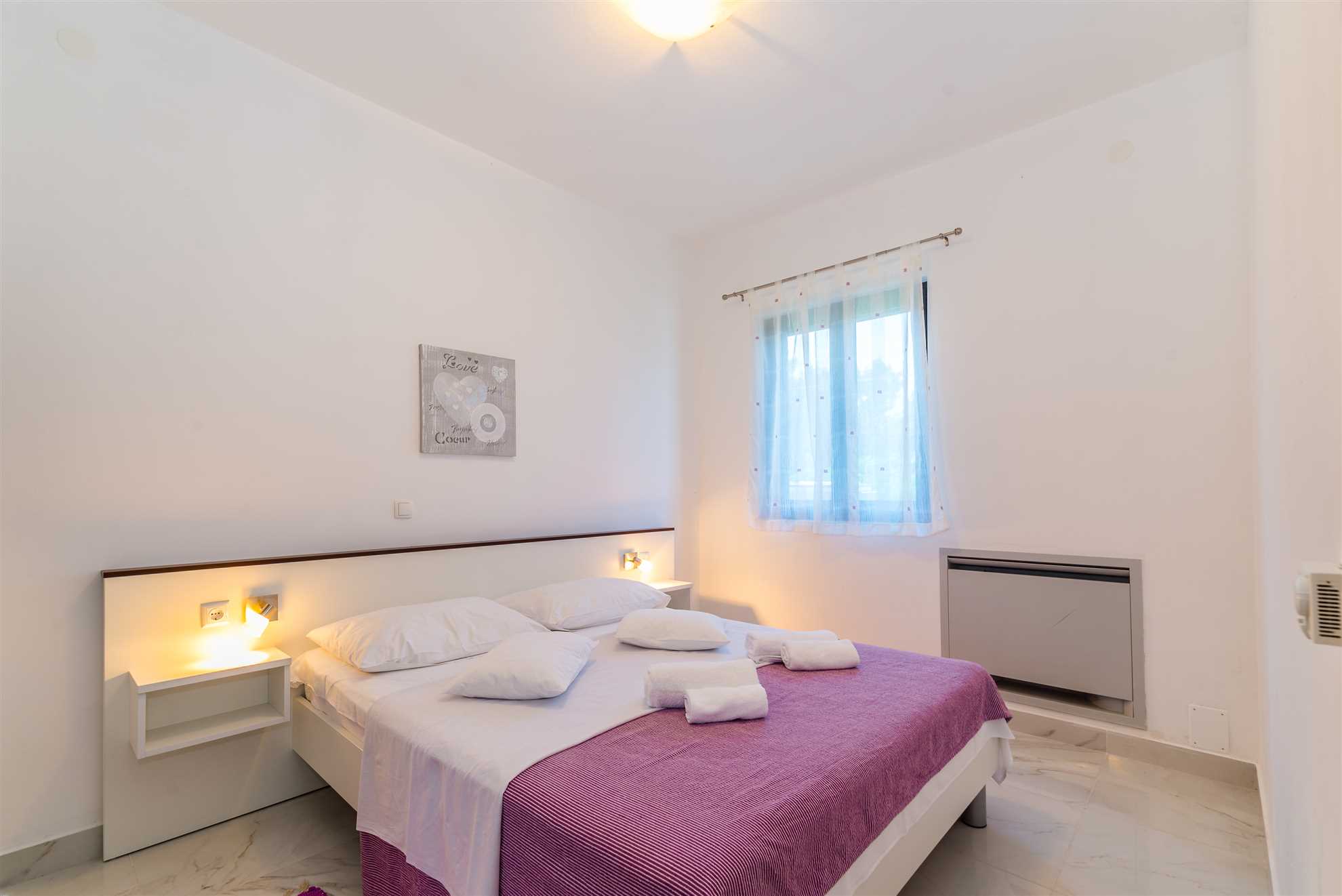Modern apartment | ideal for 2-4 persons | 200 m from the centre