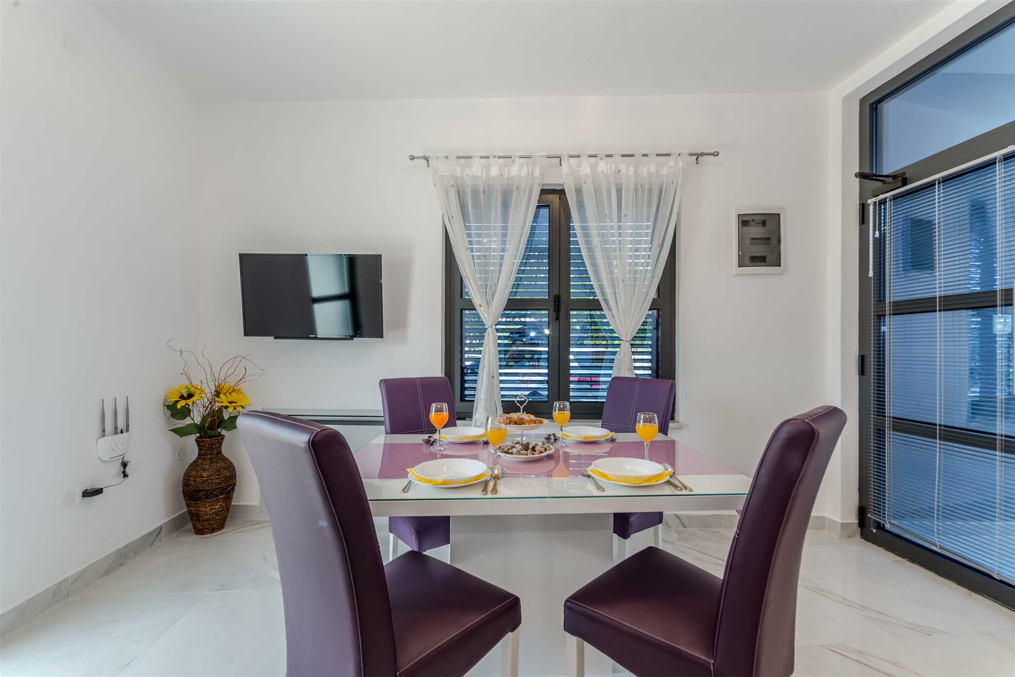 Modern apartment | ideal for 2-4 persons | 200 m from the centre