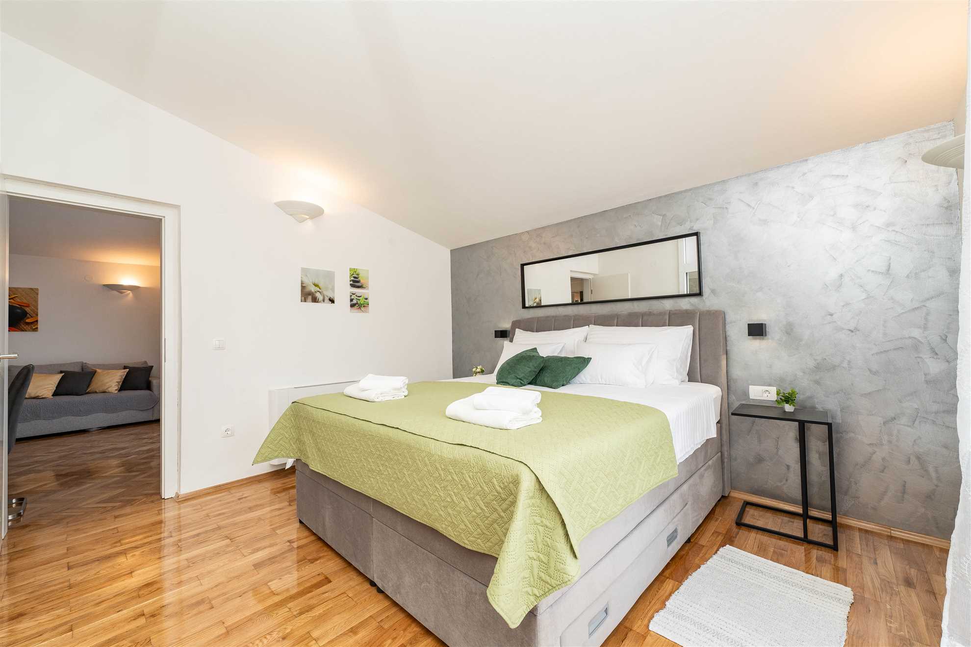 Apartment for 2-4 per. | Sea view | 200 m from the beach