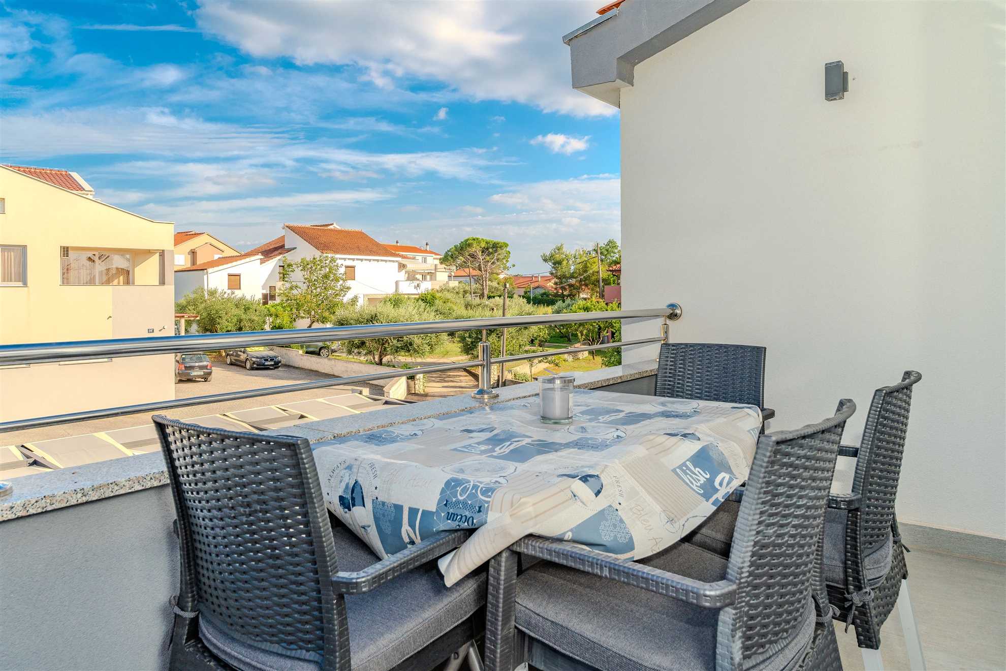 Apartment for 2-4 per. | Sea view | 200 m from the beach