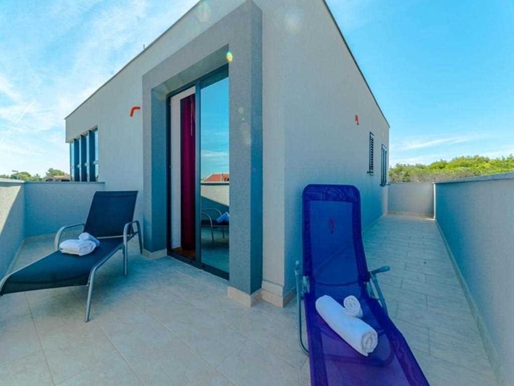 Sea view | quiet location | for 2-4 persons