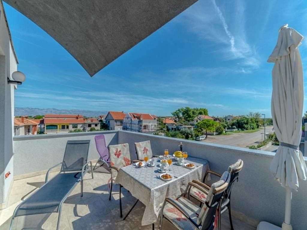 Sea view | quiet location | for 2-4 persons