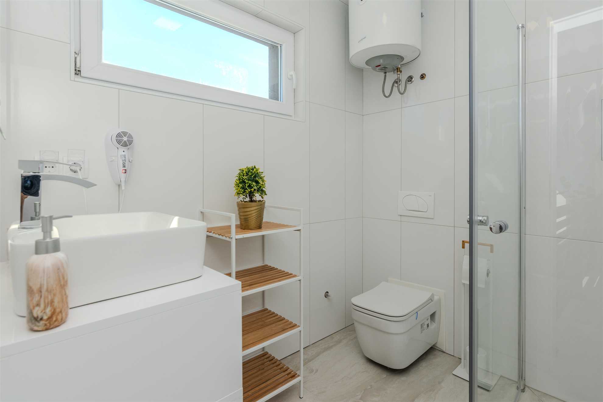 Villa s pogledom na more | 6-8 osoba | Privatni bazen | Moderan dizajn