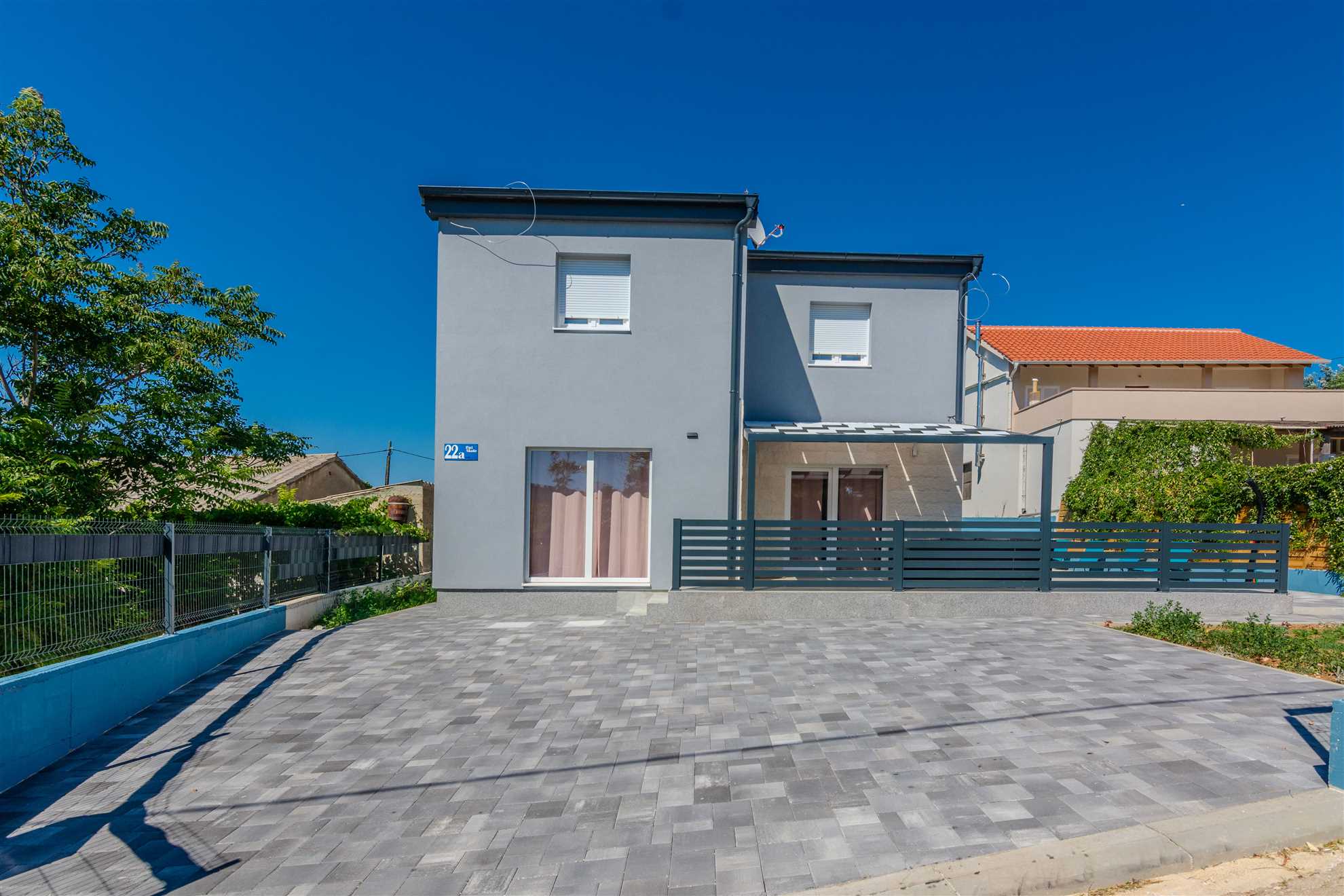 Modern villa for 8-10 persons | Heated pool | Fully equipped