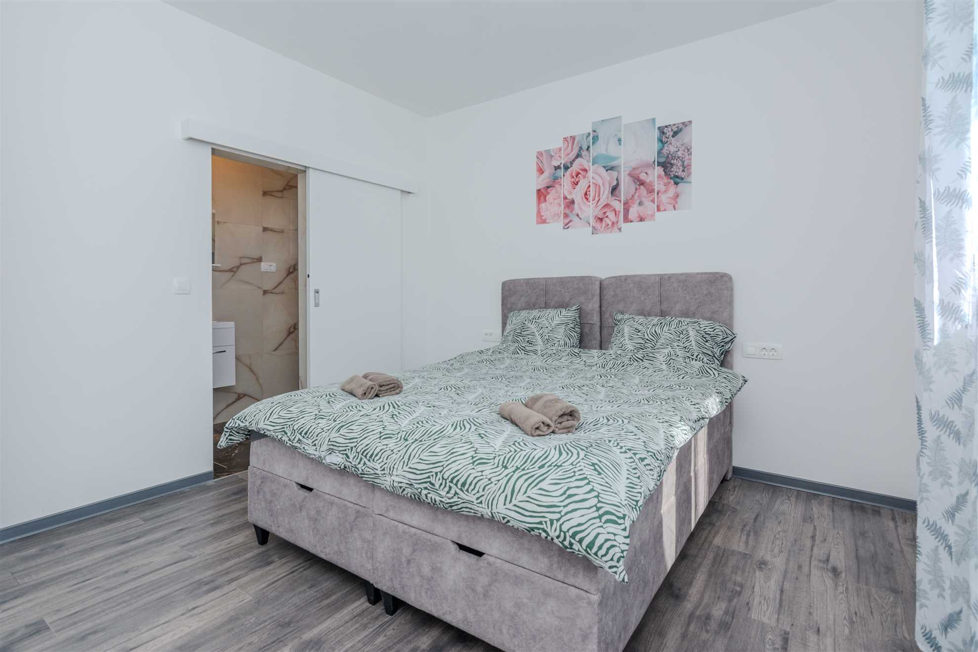 Modern villa for 8-10 persons | Heated pool | Fully equipped