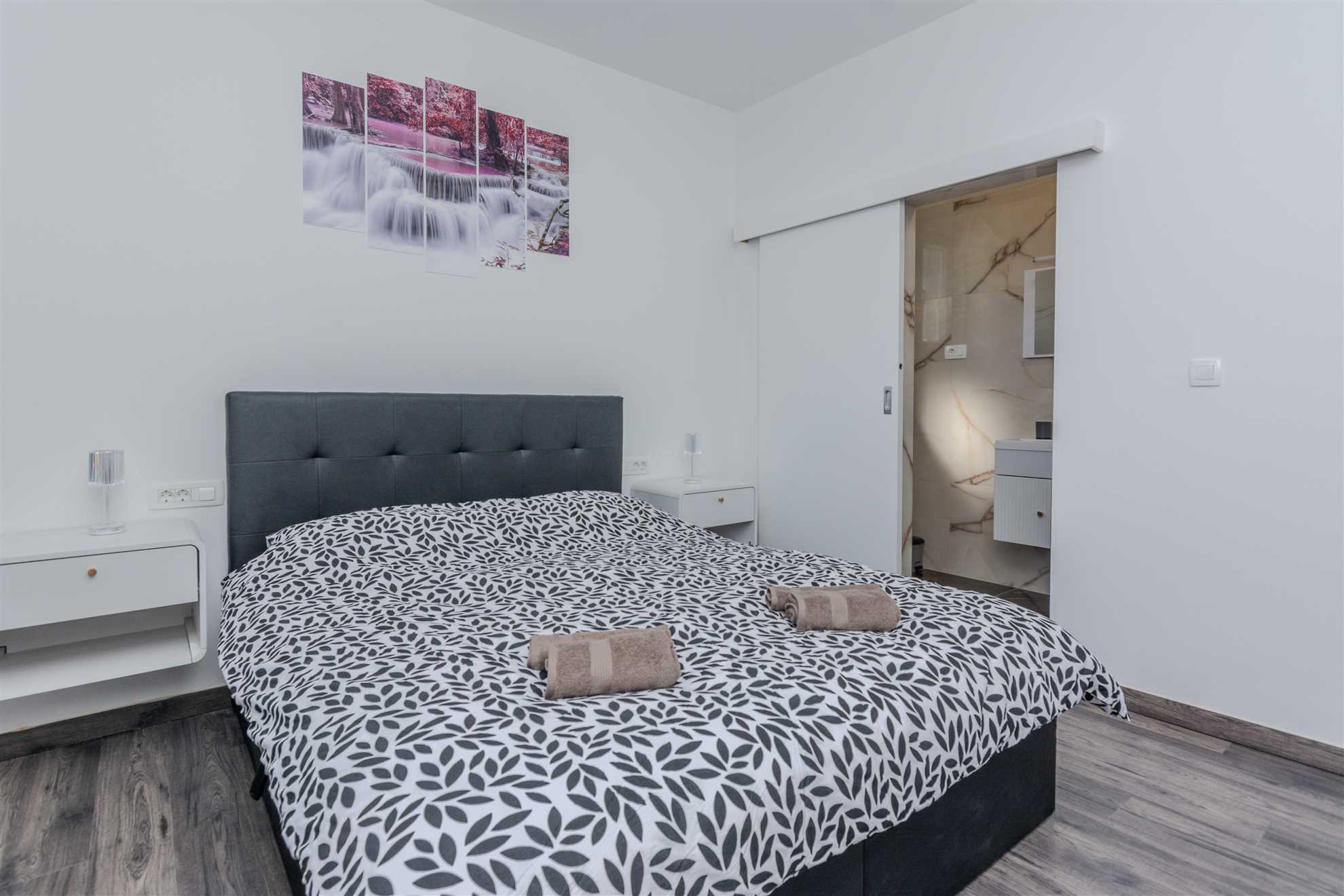 Modern villa for 8-10 persons | Heated pool | Fully equipped