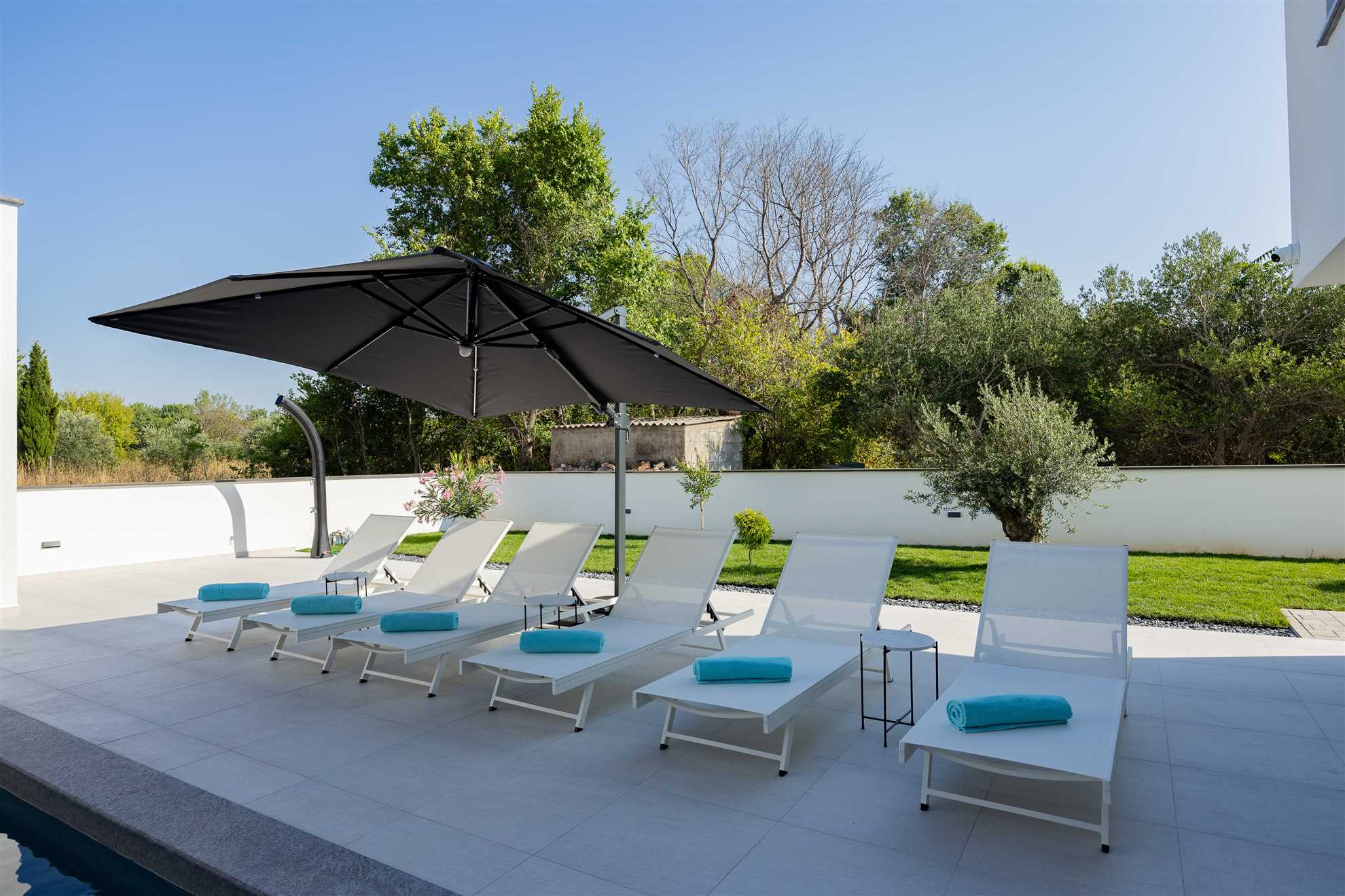 Modern villa with sea view | Private pool | for 10 persons