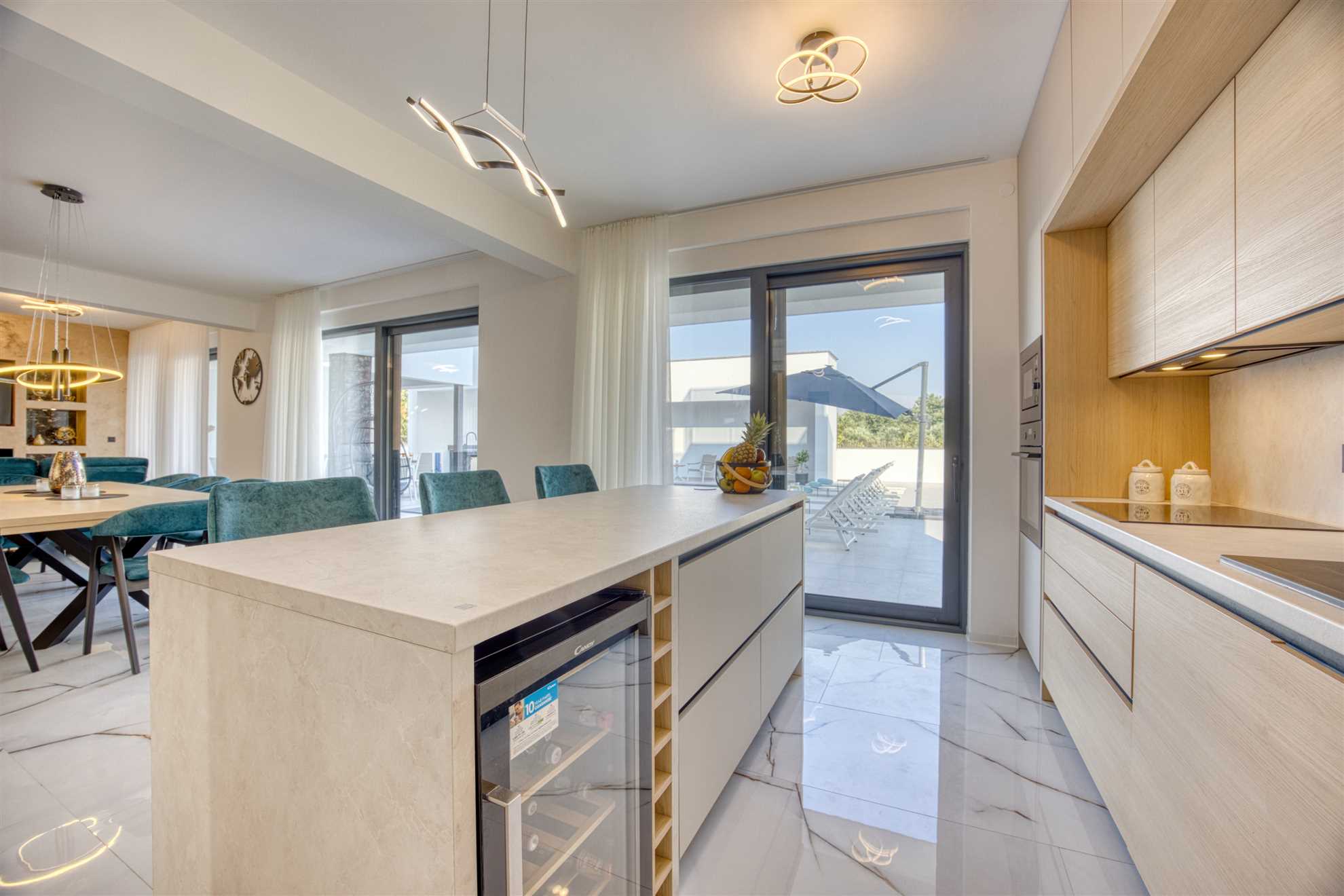 Modern villa with sea view | Private pool | for 10 persons