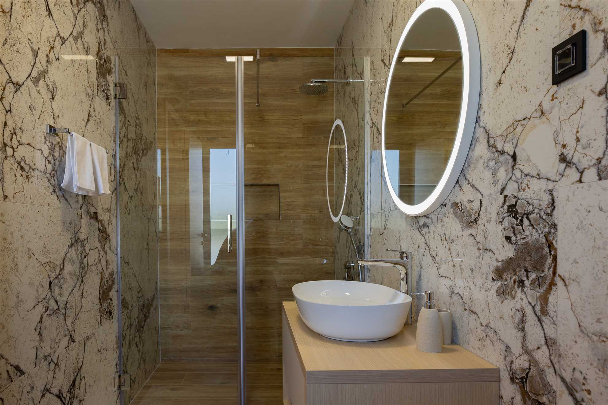 Modern villa with sea view | Private pool | for 10 persons
