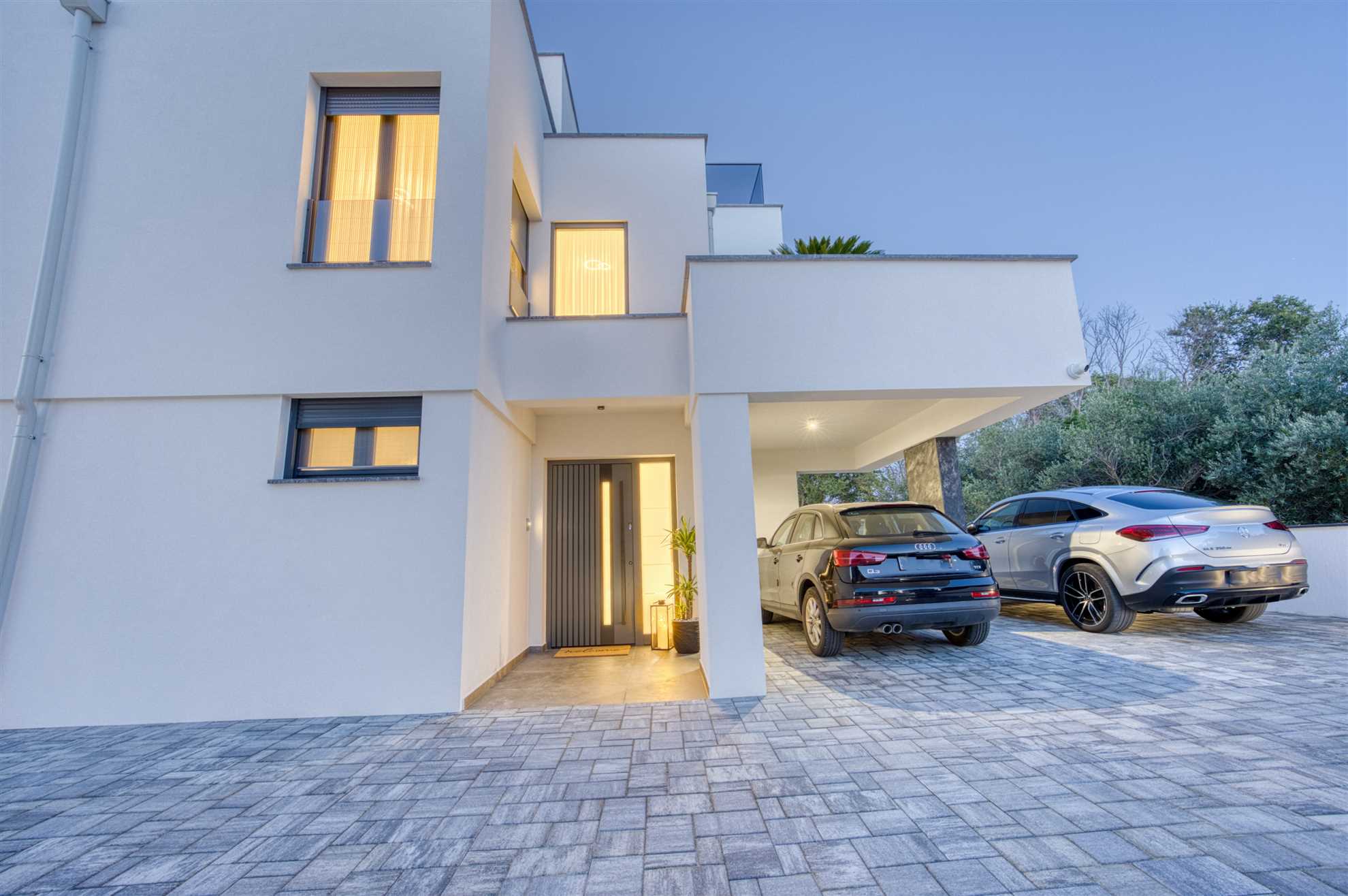Modern villa with sea view | Private pool | for 10 persons