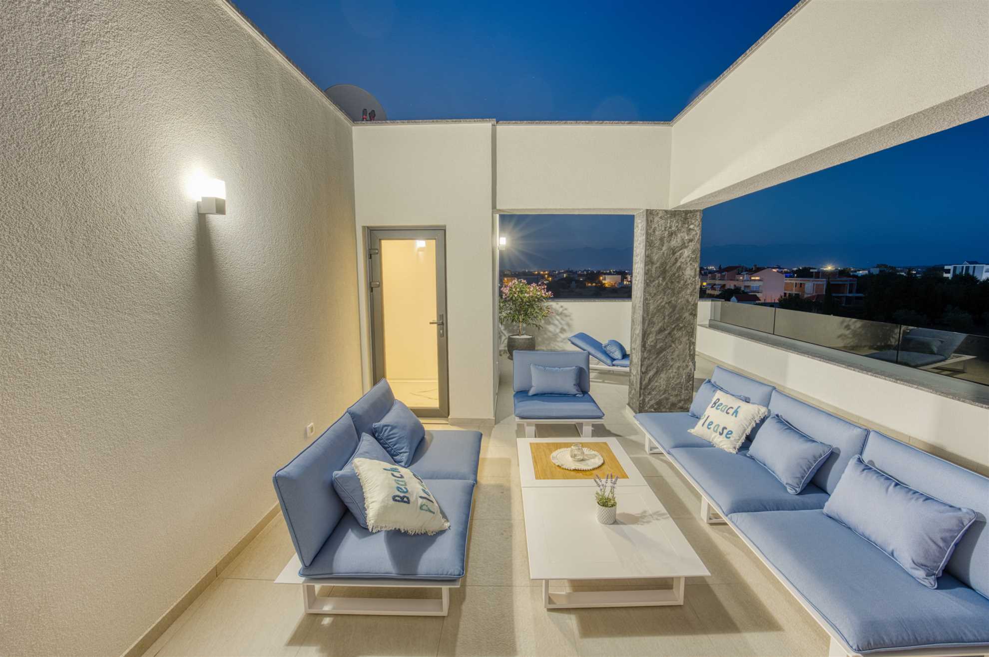 Modern villa with sea view | Private pool | for 10 persons