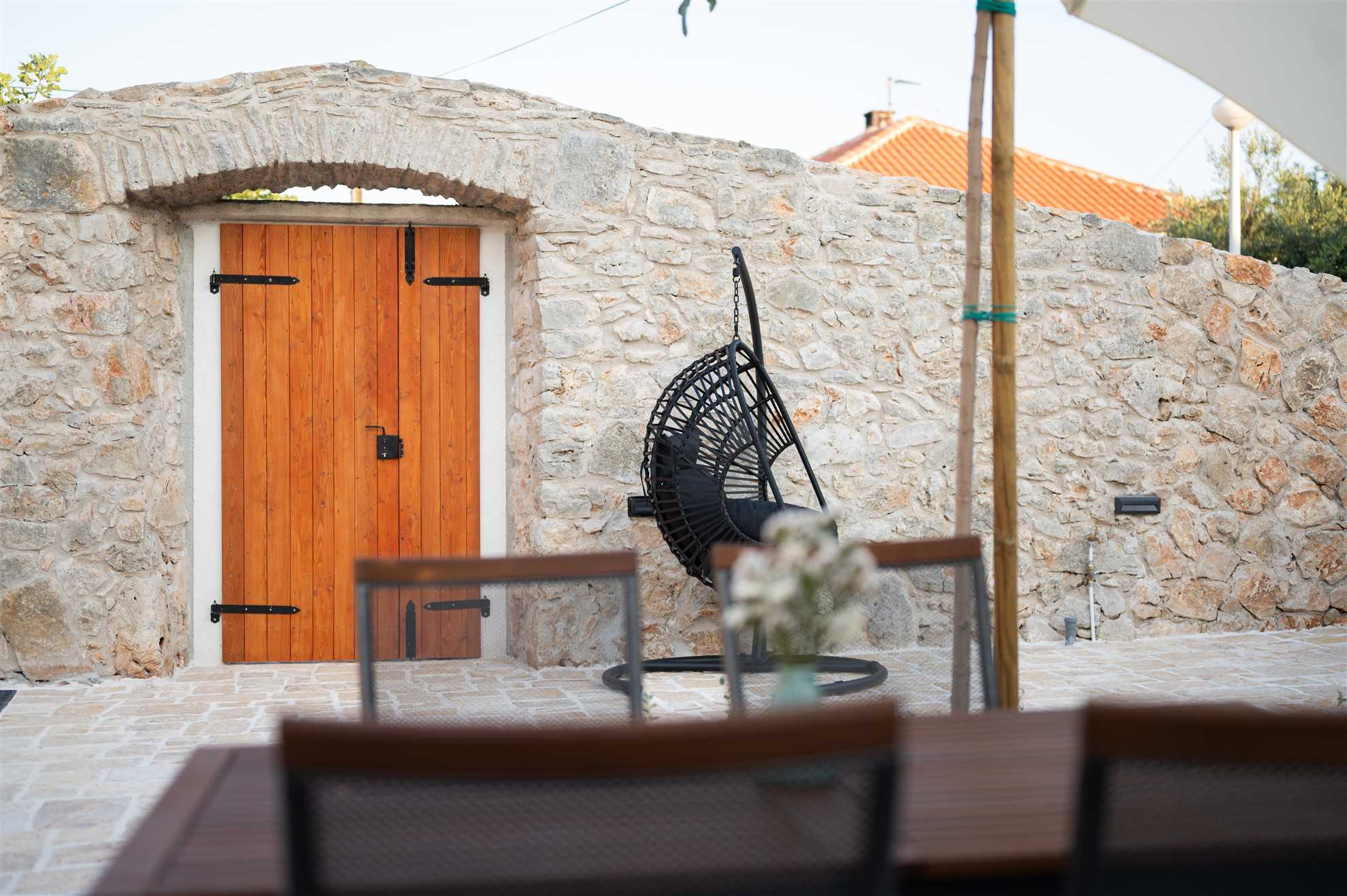 Stone holiday house with an authentic Dalmatian manor 250 years old