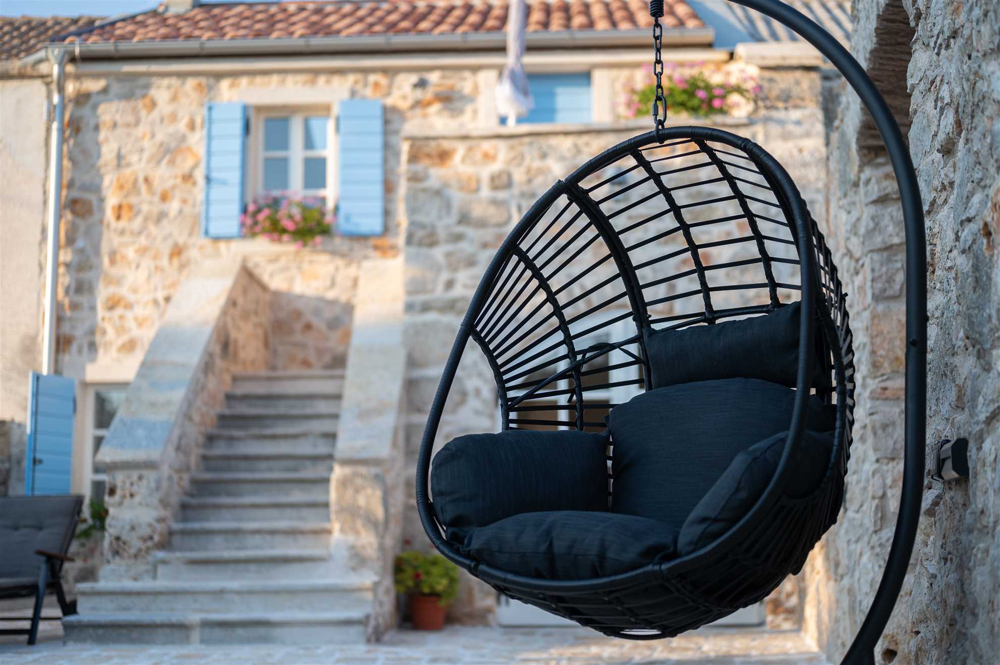 Stone holiday house with an authentic Dalmatian manor 250 years old