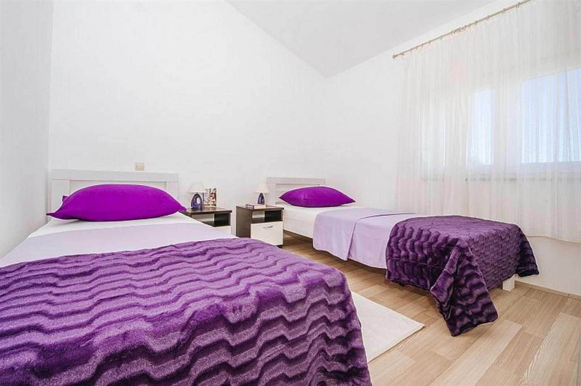 Comfortable apartment | for 4 persons | 750 m from beach
