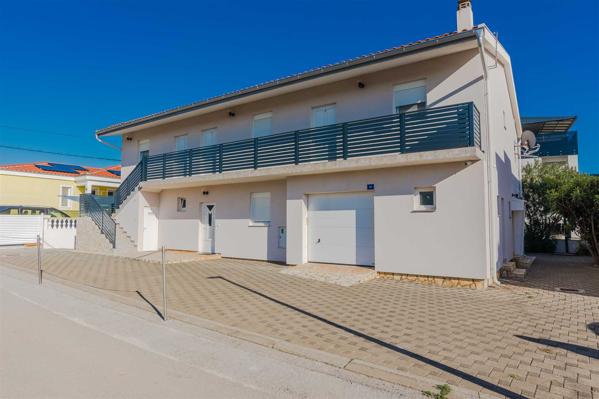 In the center of the island of Vir | 150m from the beach Jadro | Studio apartment | 2-3 persons