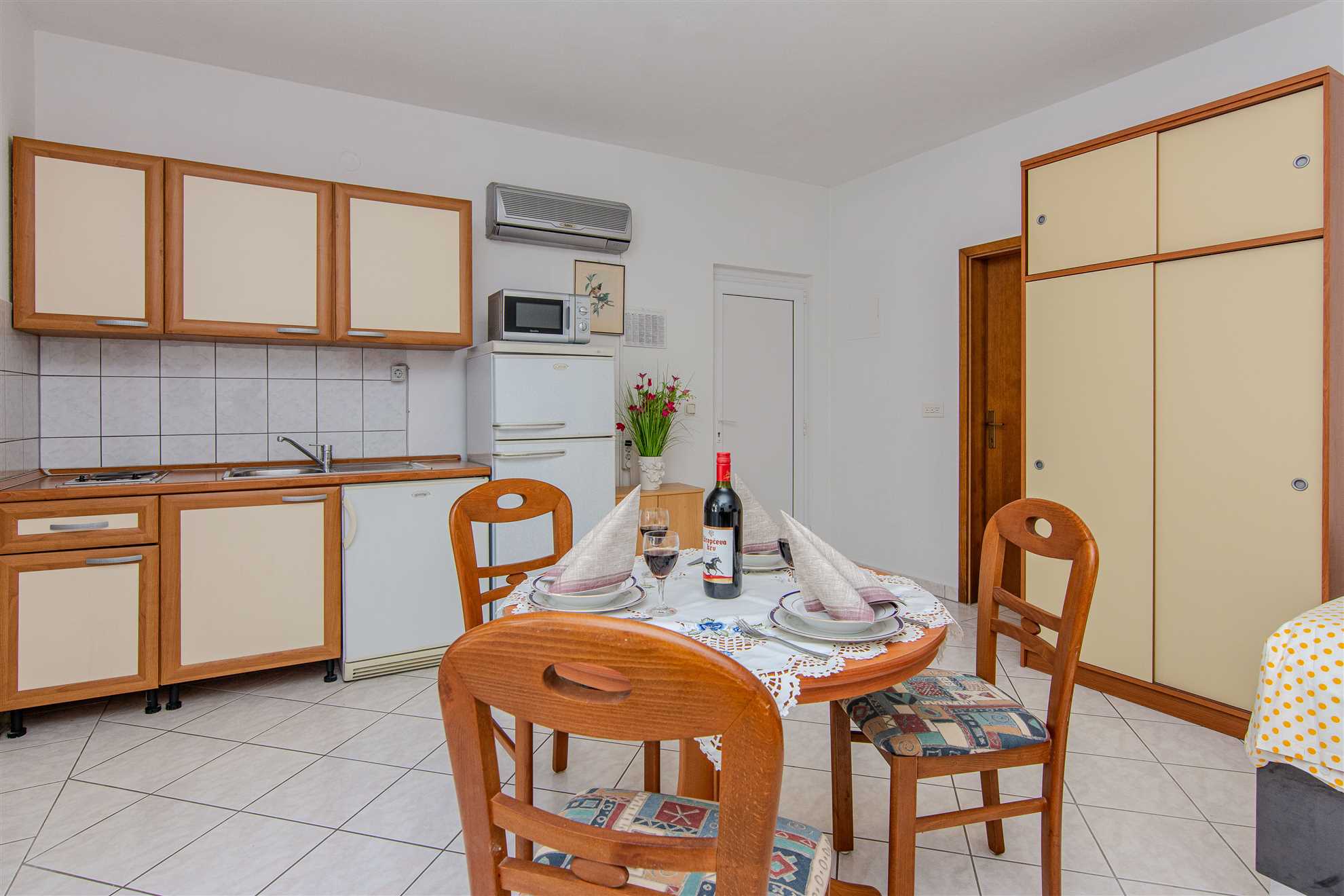 In the center of the island of Vir | 150m from the beach Jadro | Studio apartment | 2-3 persons