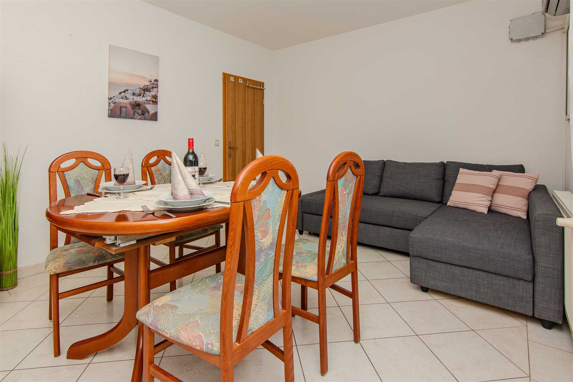 For 2-4 persons | In the center of the island of Vir | just 150m from Jadro beach