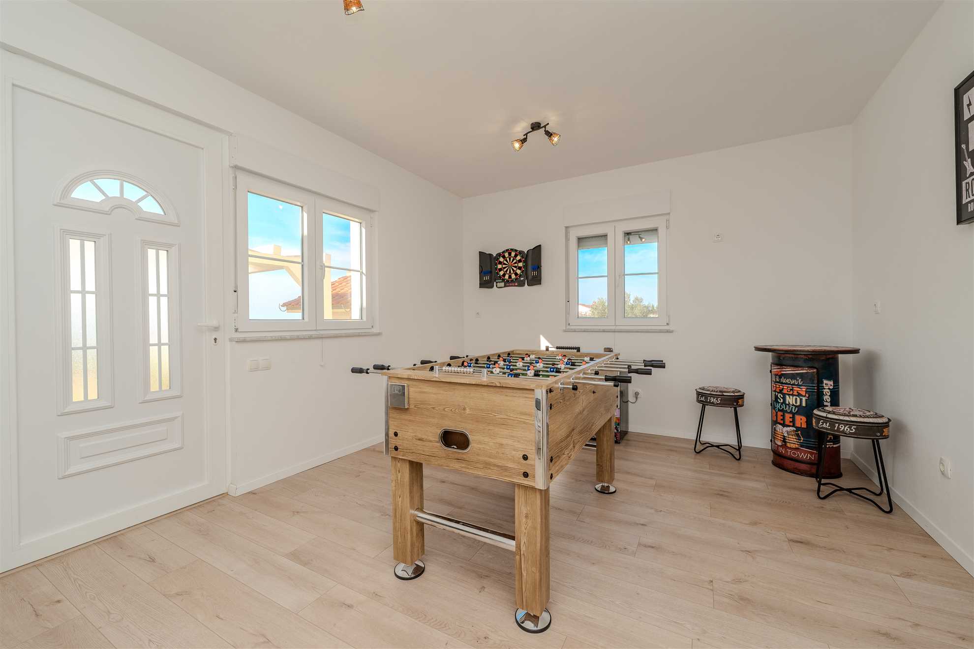 Holiday home | 8-10 persons | Fully equipped  | Partial sea view