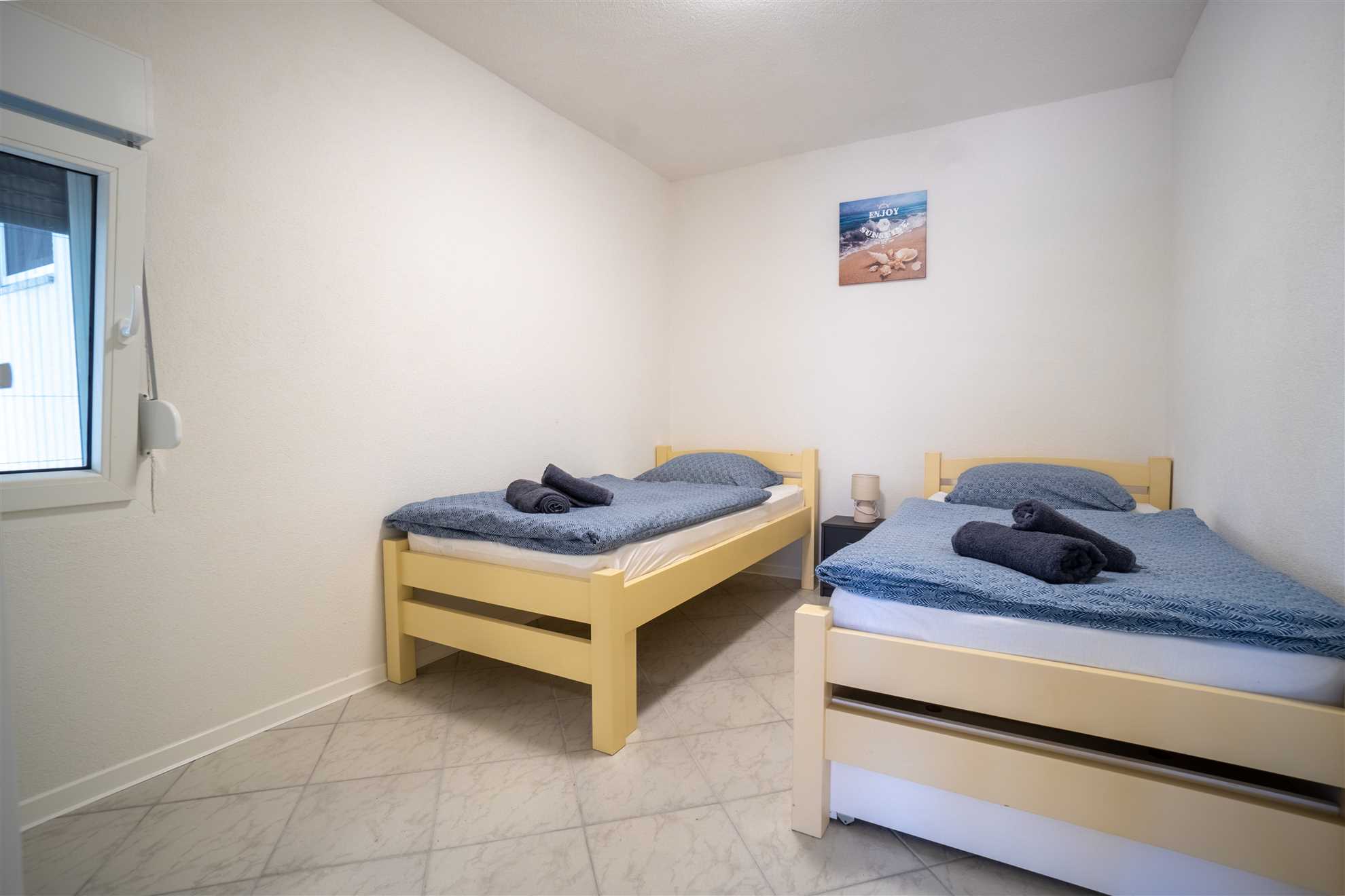 Apartment in a quiet area | For 4-5 persons | 30 m from beach  | Air conditioning, internet, SAT TV