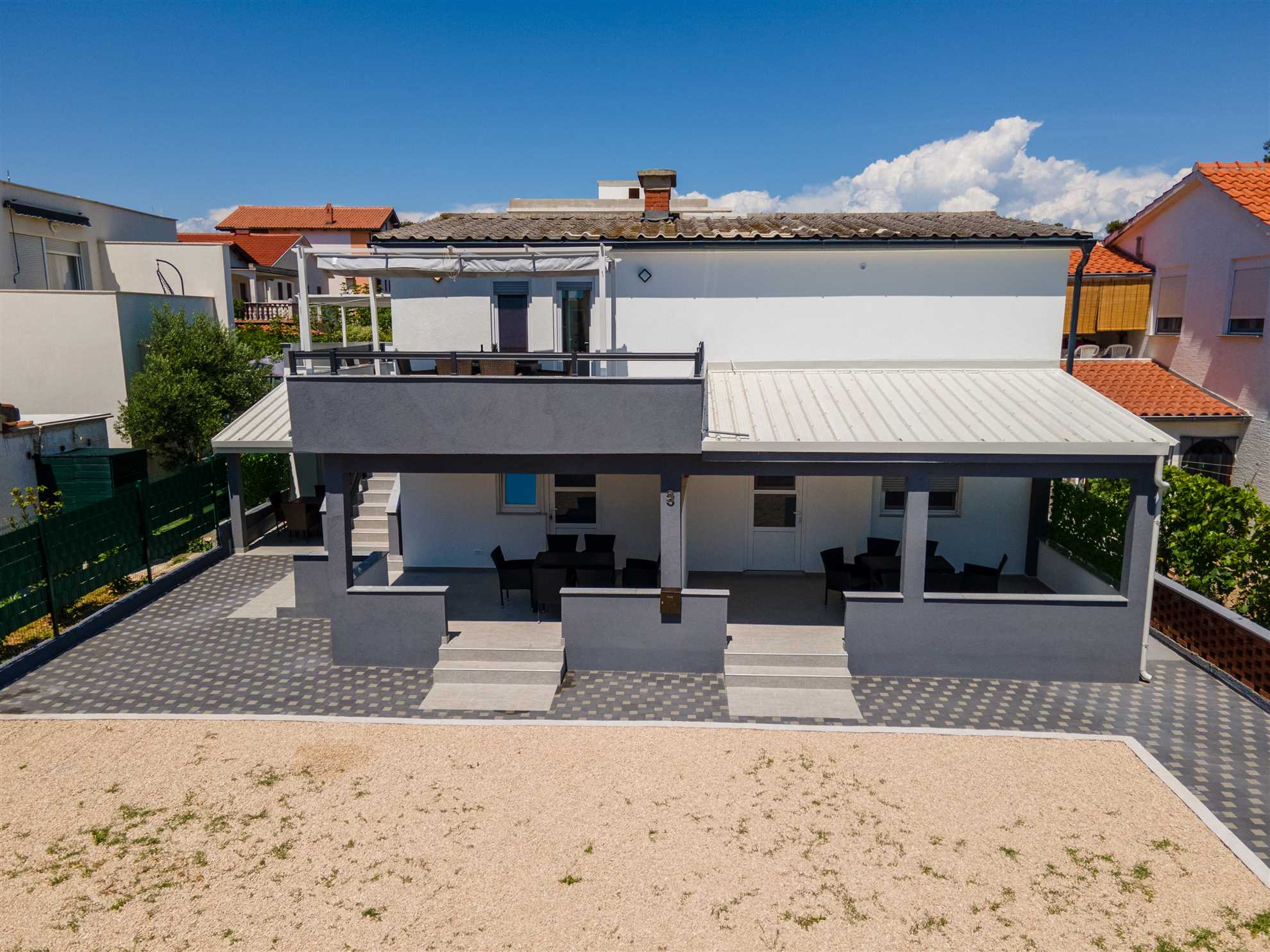 Comfortable apartment for 4 persons | 30 m from the sea | Air conditioning, internet, SAT TV, grill