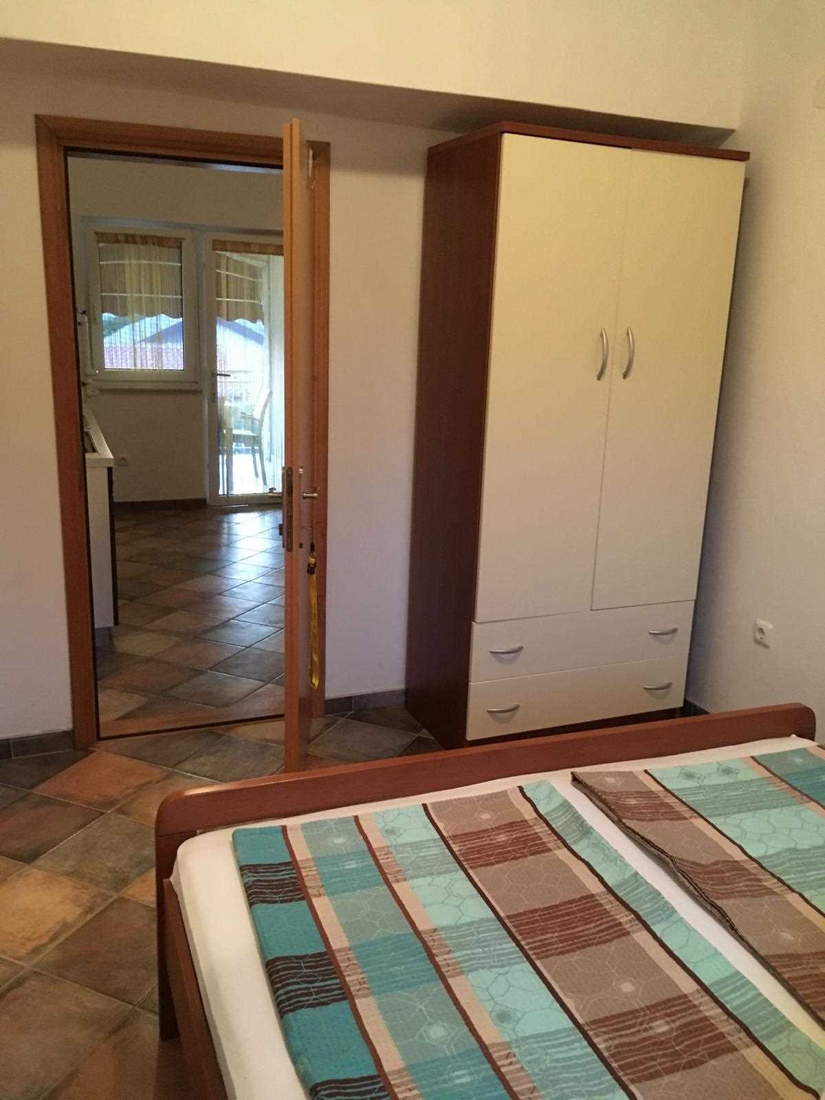 Comfortable apartment | For 6 persons | 200 m from beach