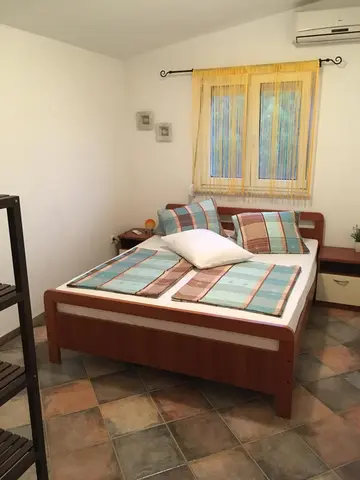 Apartment in Vir for 6 Guests