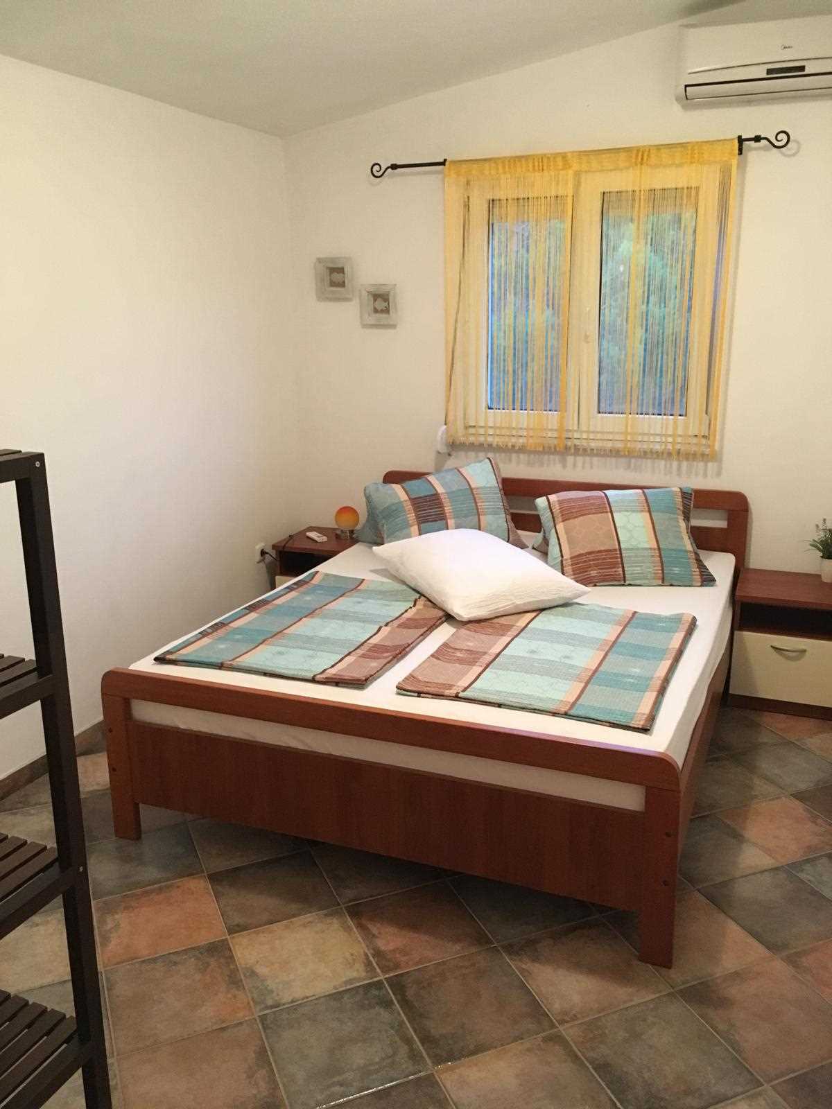 Comfortable apartment | For 6 persons | 200 m from beach