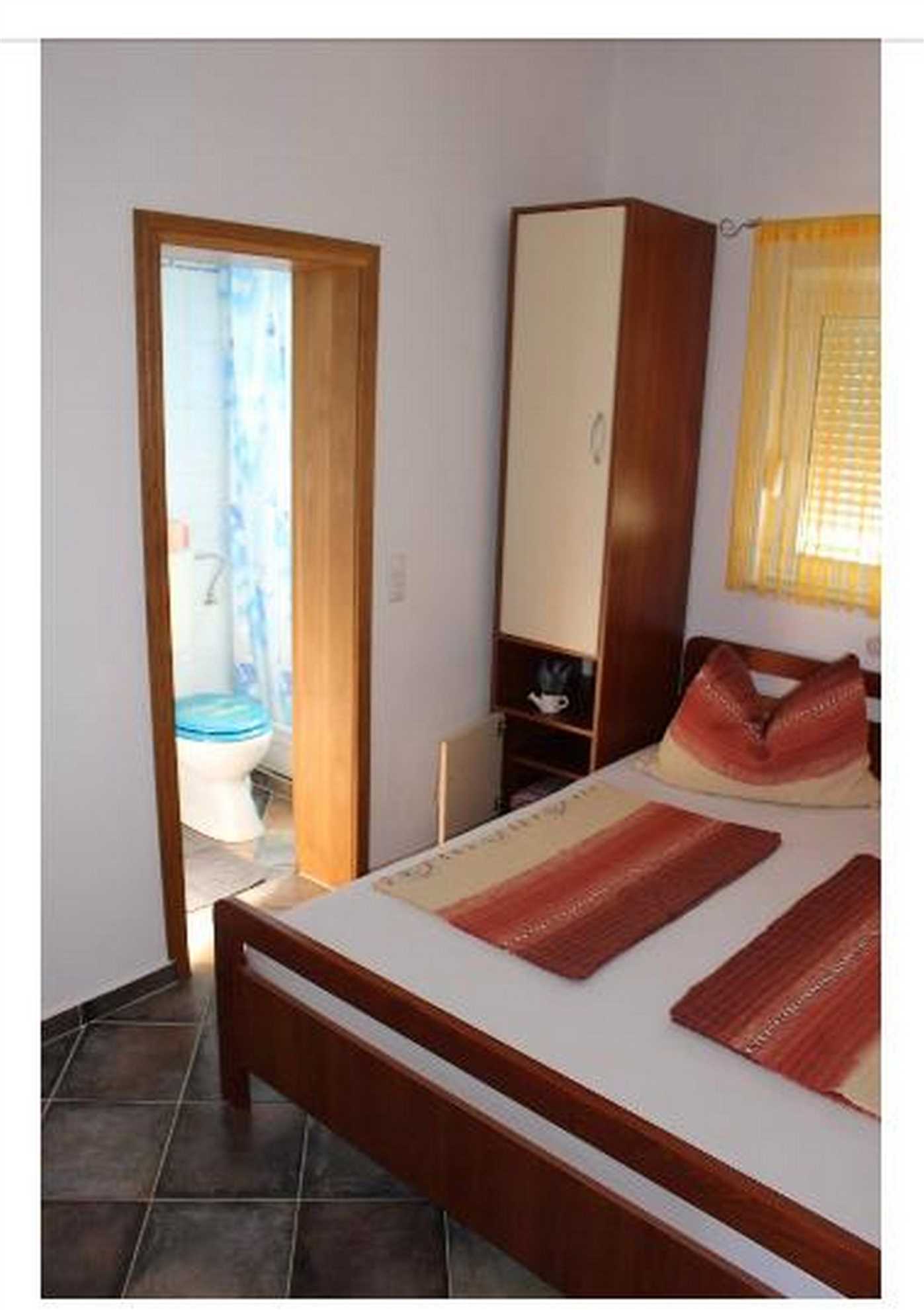 Comfortable apartment for 6 persons | 200m from the sea | Air conditioning, internet, SAT TV, grill