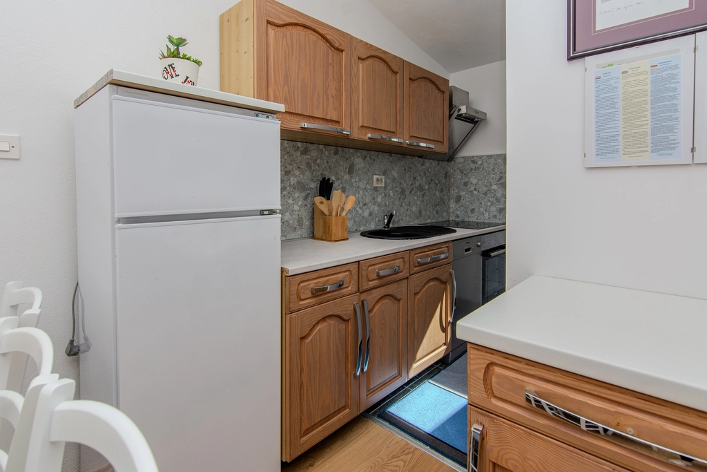 Apartment in Vir for 4 Guests with Air Conditioning