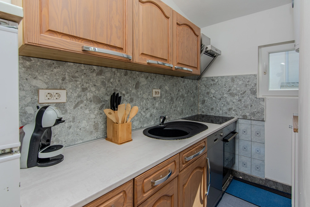 Apartment in Vir for 4 Guests with Air Conditioning