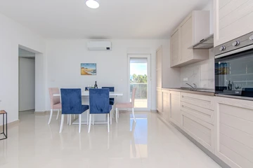 Vir Island Apartment with Partial Sea View, Sleeps 8