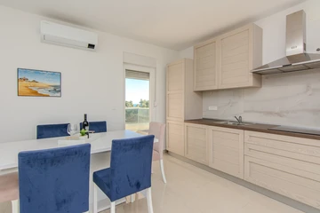Vir Island Apartment with Partial Sea View, Sleeps 8