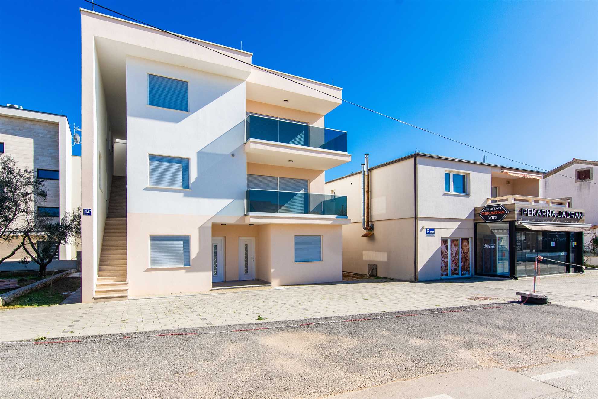 Modern apartment | For 4 persons  | In the center of the island of Vir