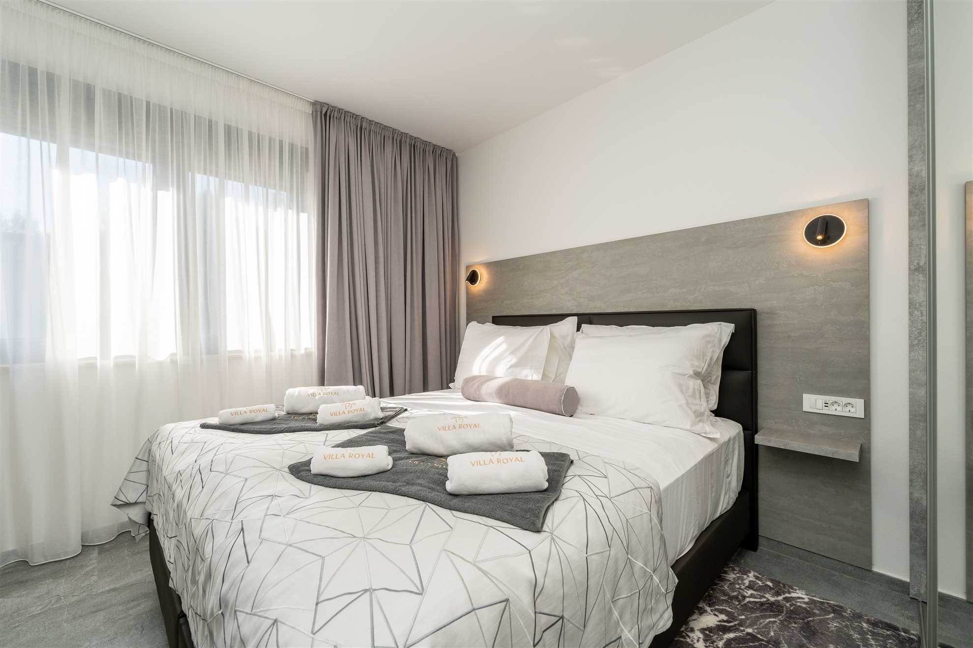 Apartment for 4-6 persons | 100 m from the sea | swimming pool
