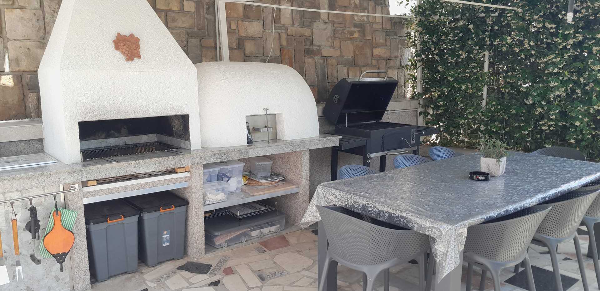 Studio Apartment Olive Oil Homestead Milok