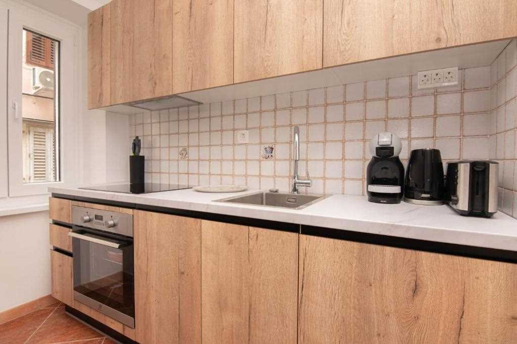 Deluxe King Studio Apartment Leonel
