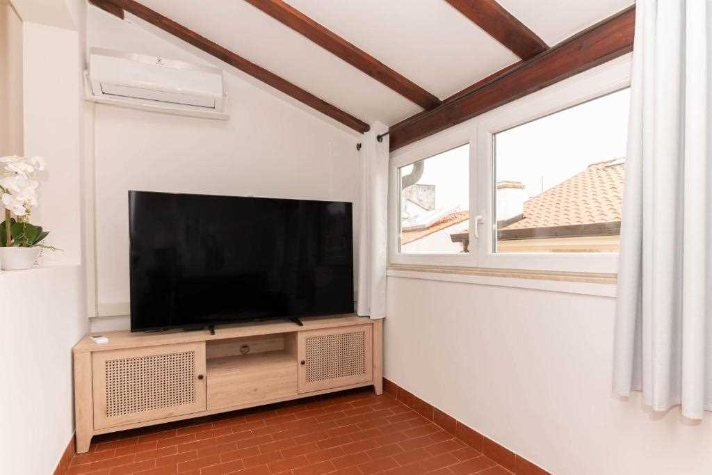Duplex Apartment Leonel