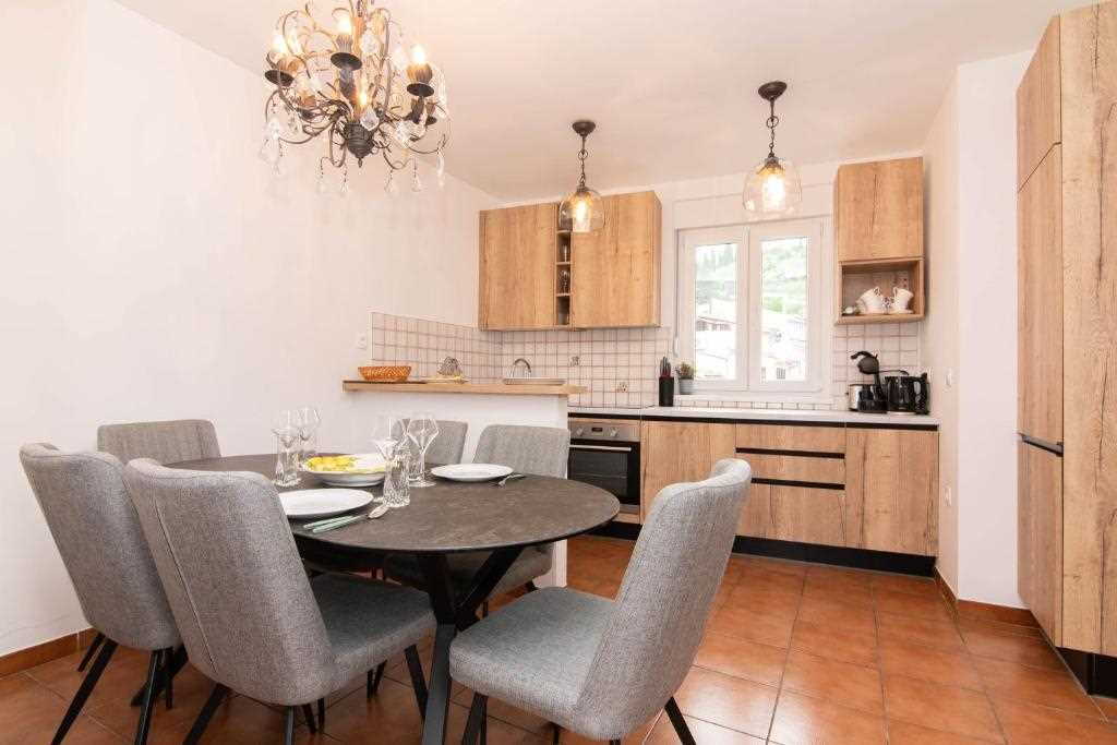 Duplex Apartment Leonel