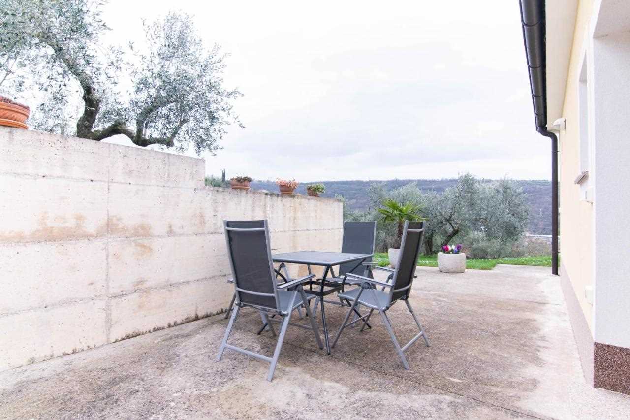 One Bedroom Apartment with terrace Nonna Laura
