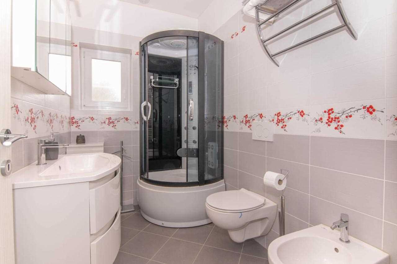 One Bedroom Apartment with terrace Nonna Laura