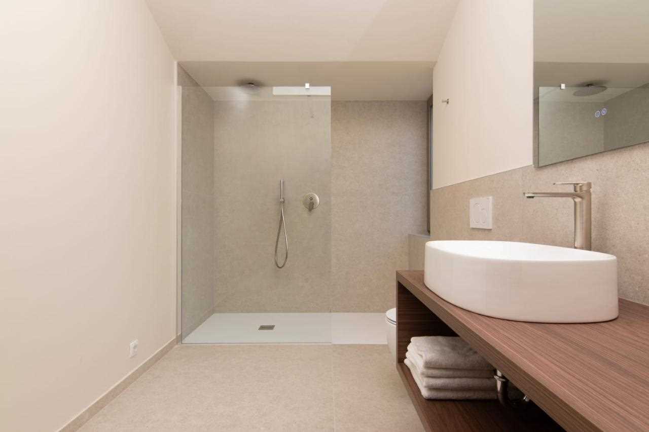 Apartment with 3 bedrooms, balcony and terrace Adelis