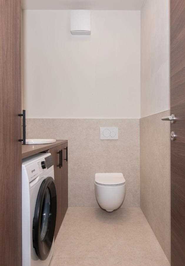 Apartment with 3 bedrooms, balcony and terrace Adelis