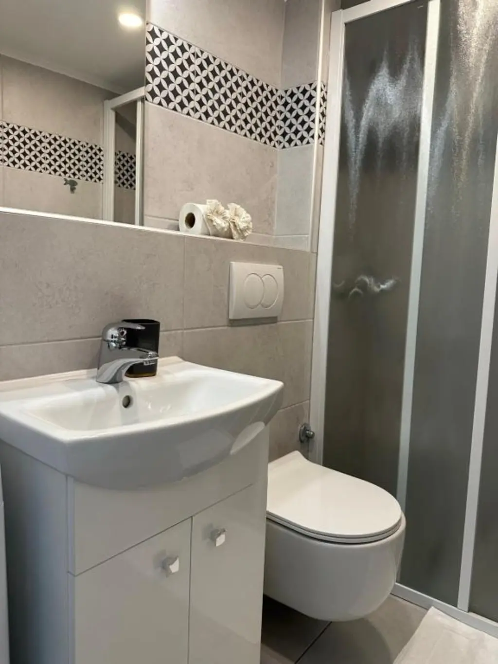 Studio Apartment in Koper for Up to 3 Guests