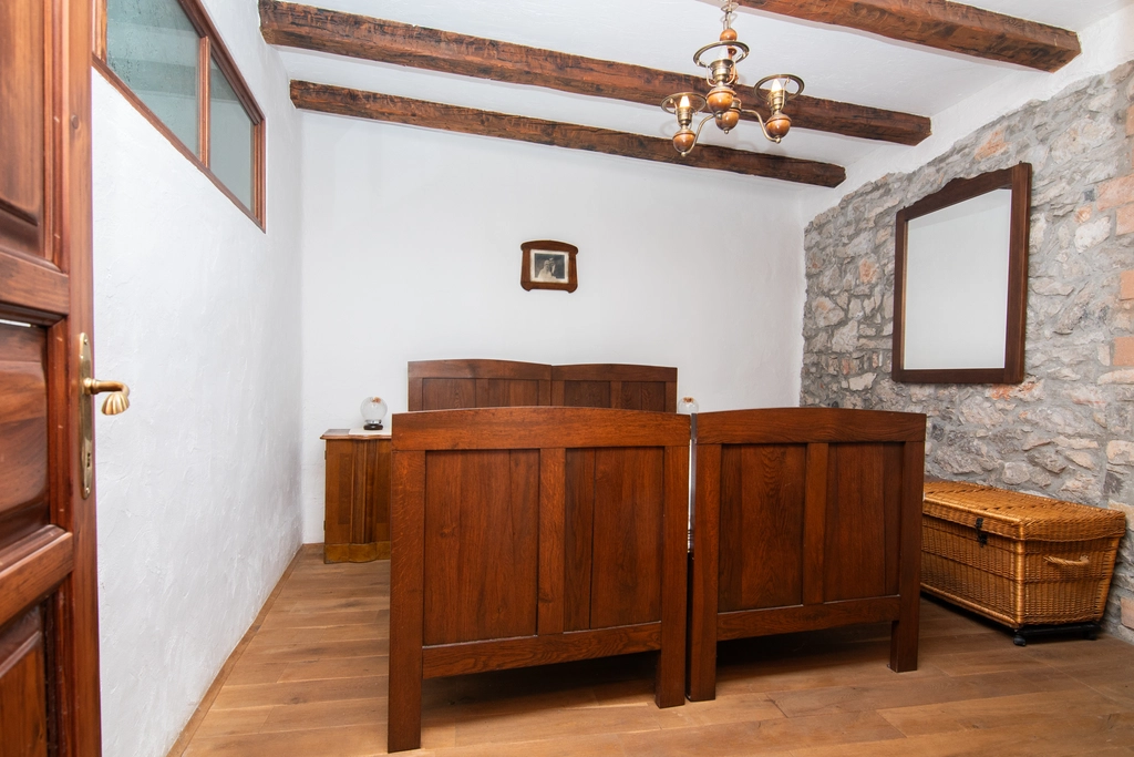 One-Bedroom Apartment in Sežana for Up to 3 Guests