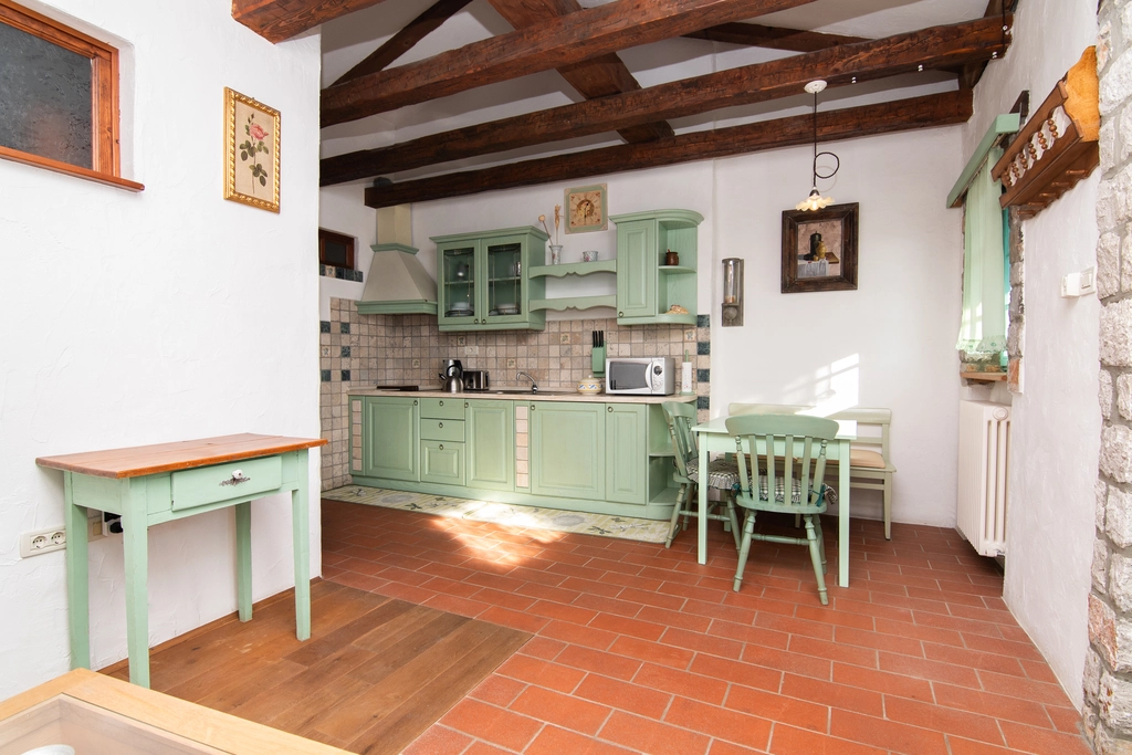 One-Bedroom Apartment in Sežana for Up to 3 Guests