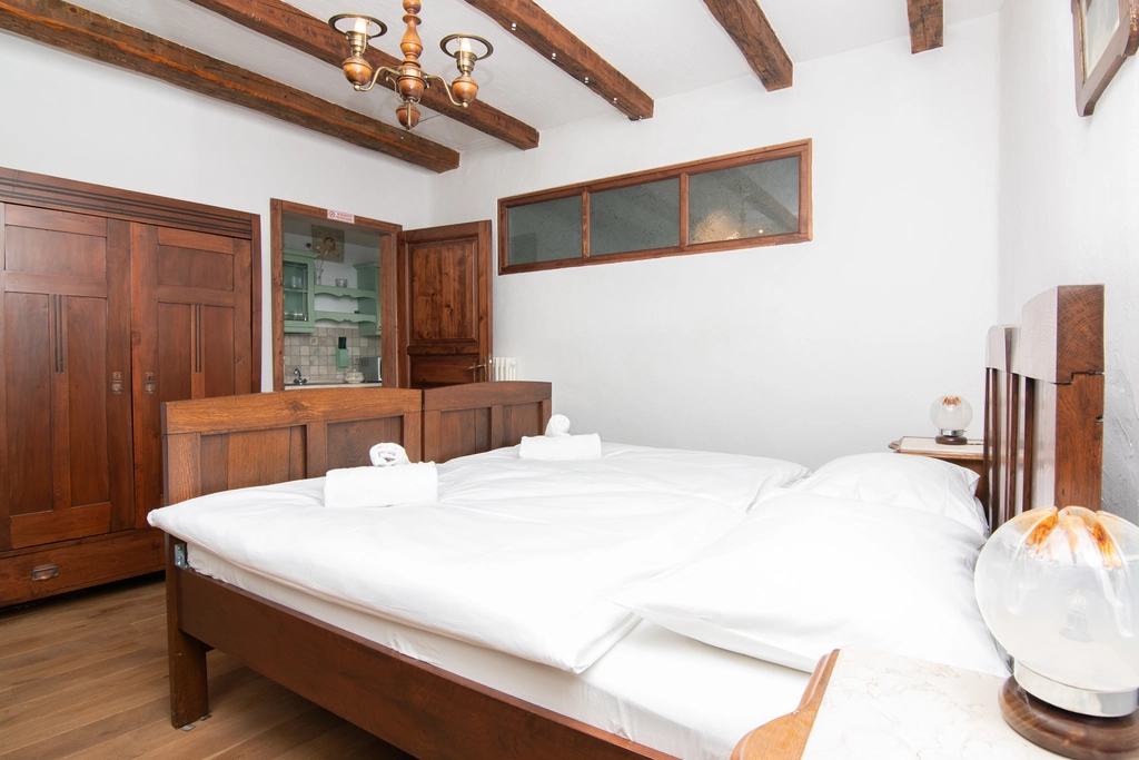 One-Bedroom Apartment in Sežana for Up to 3 Guests